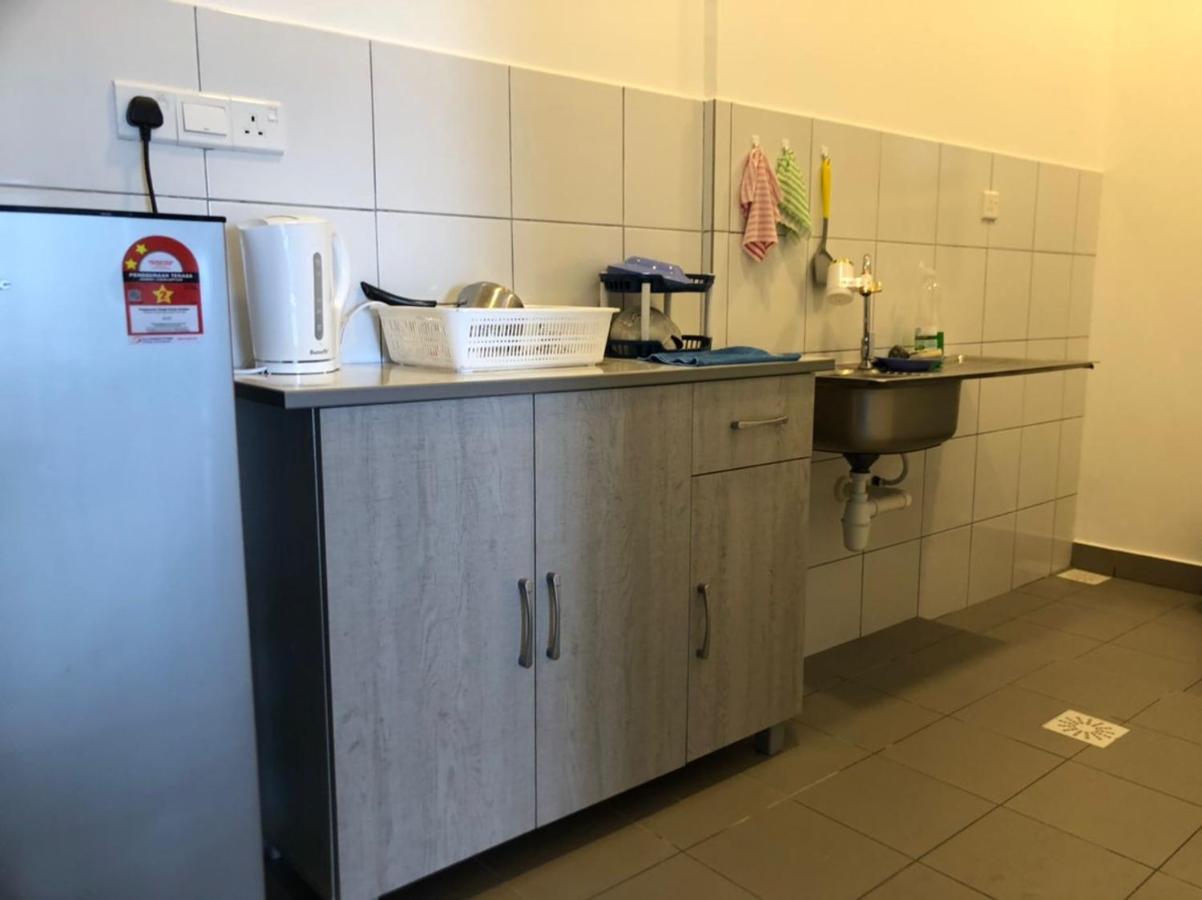 Sandakan Homestay Sea-Forest View Apartment 2R2B 海森雙景公寓 Eksteriør bilde