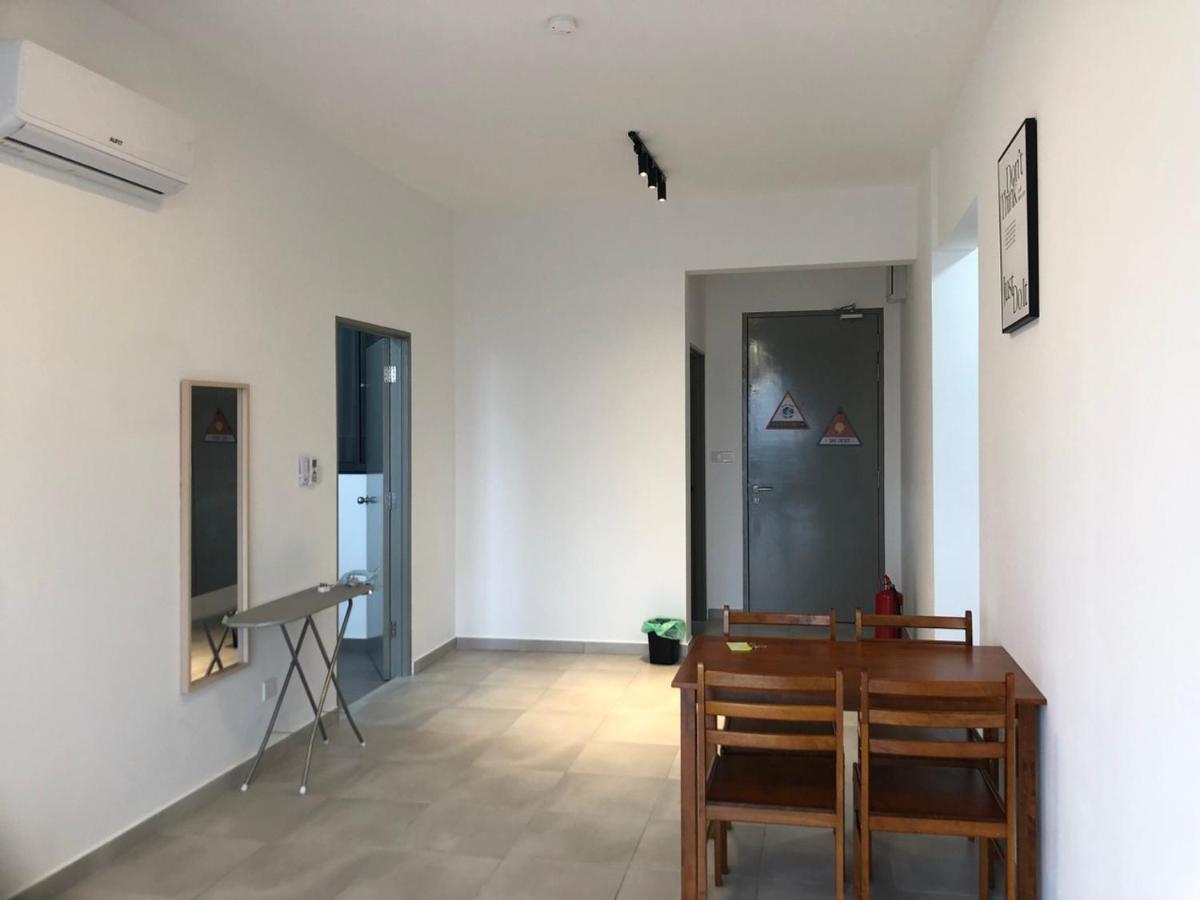 Sandakan Homestay Sea-Forest View Apartment 2R2B 海森雙景公寓 Eksteriør bilde