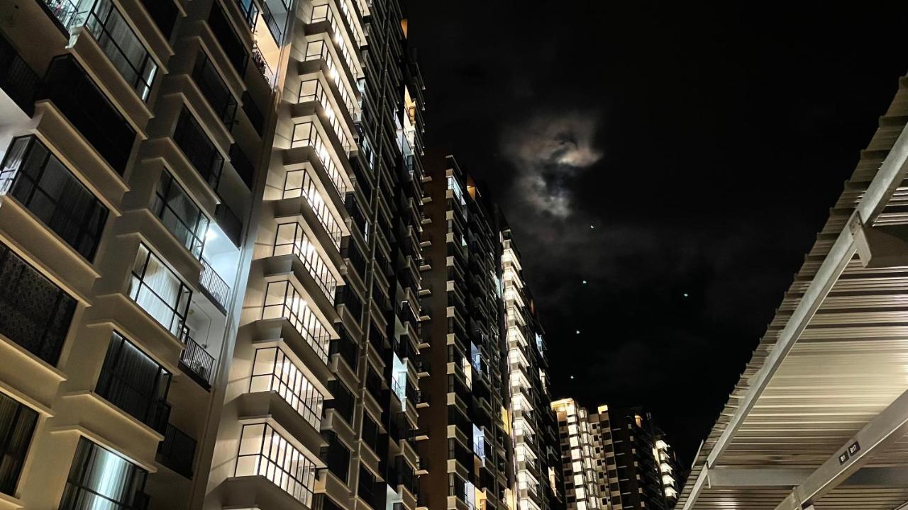 Sandakan Homestay Sea-Forest View Apartment 2R2B 海森雙景公寓 Eksteriør bilde